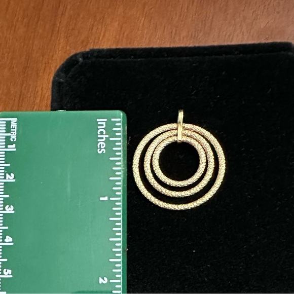 10K Yellow/White Gold Necklace Charm - Picture 9 of 10